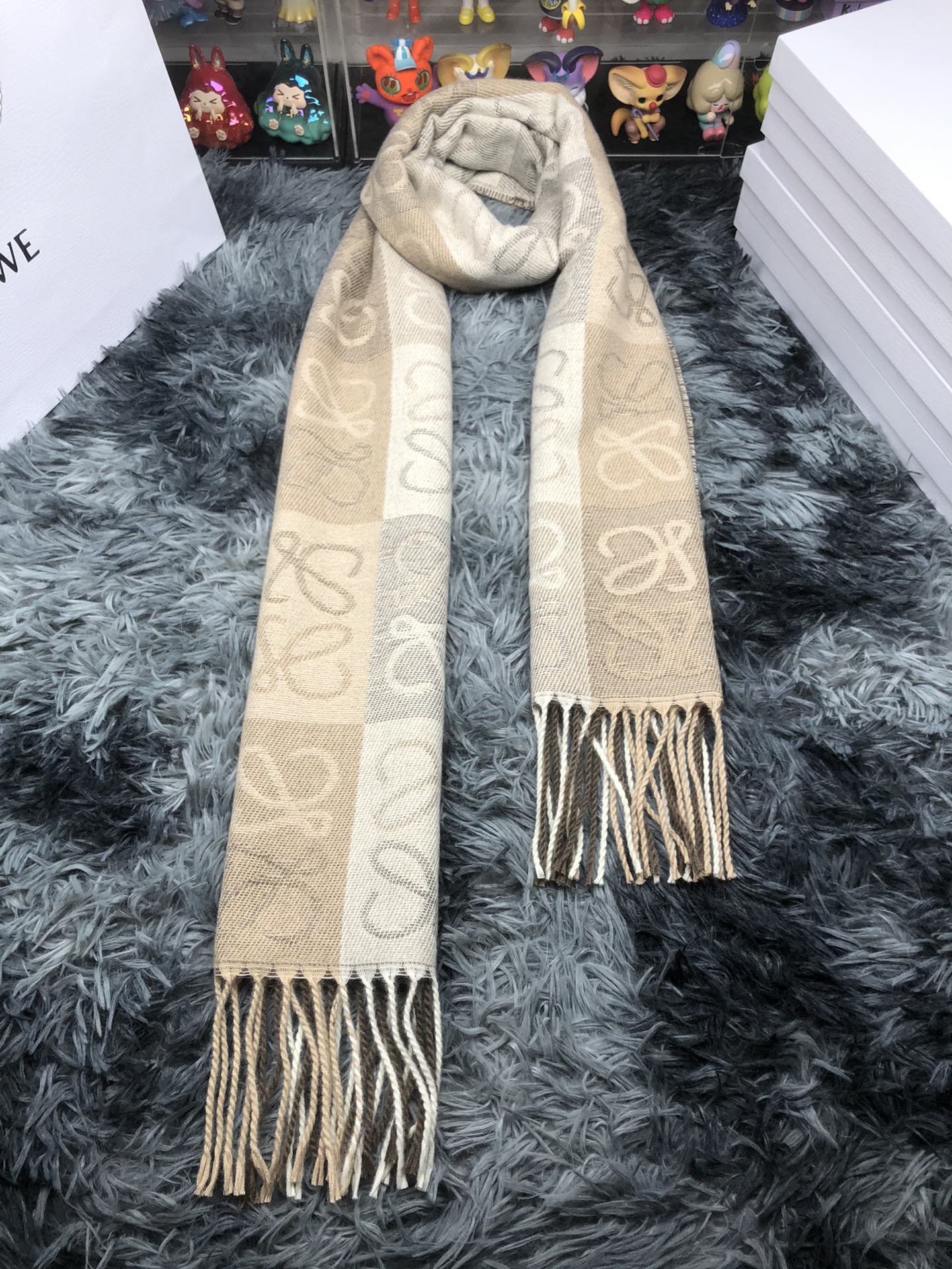 Loewe scarf