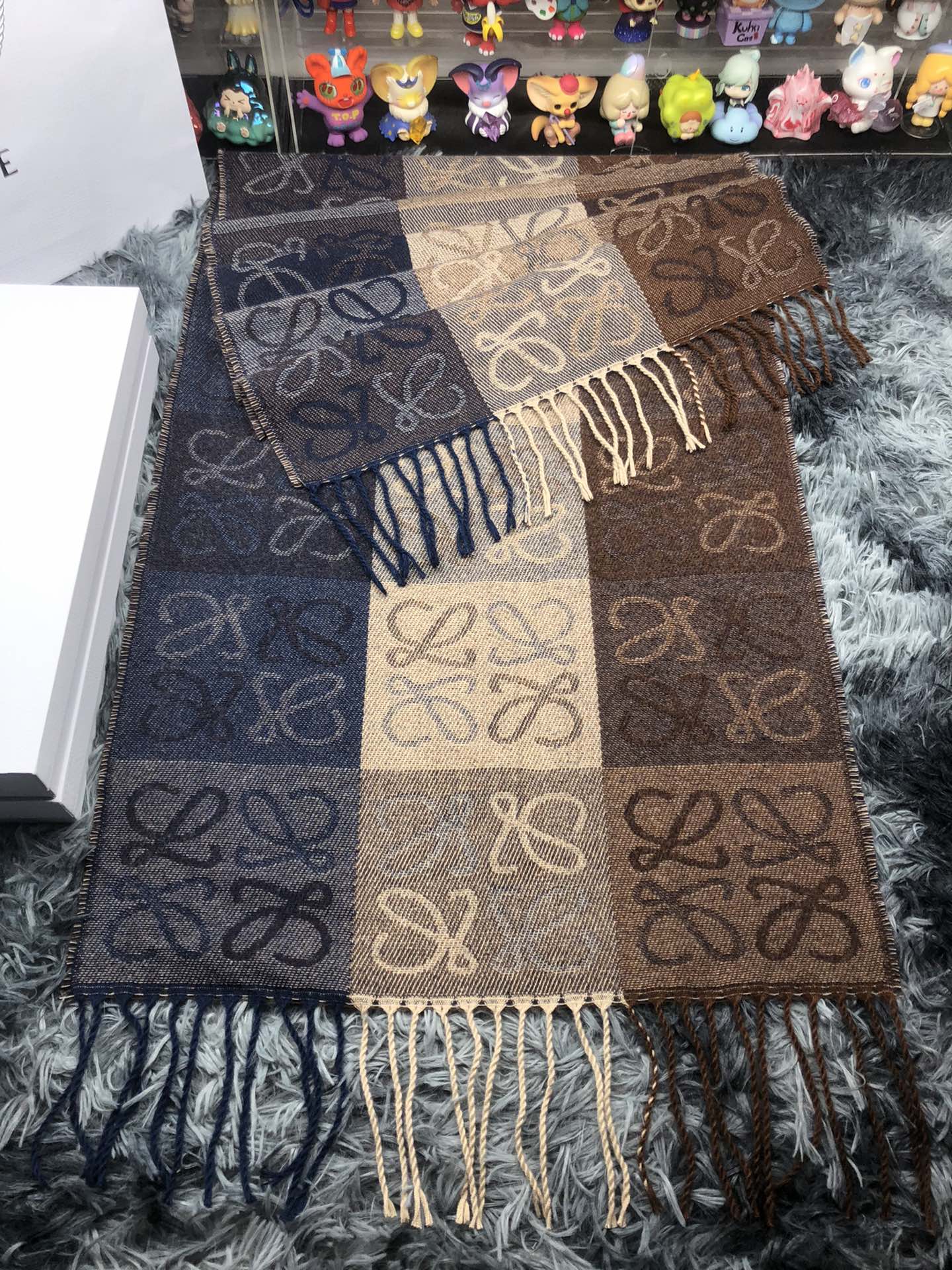 Loewe scarf