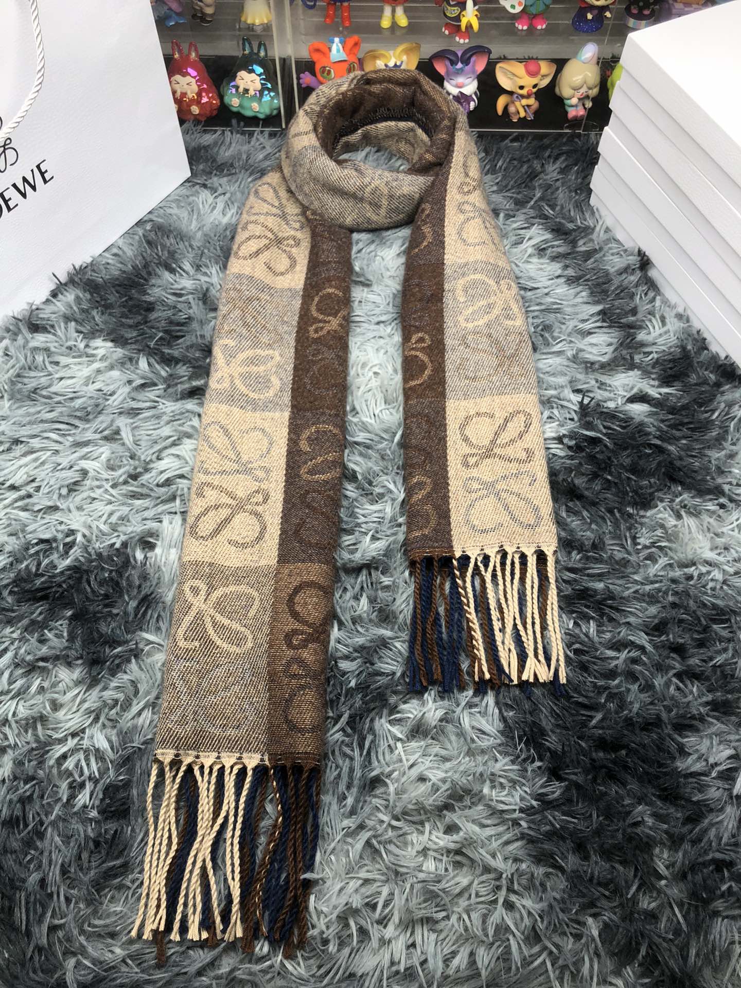 Loewe scarf