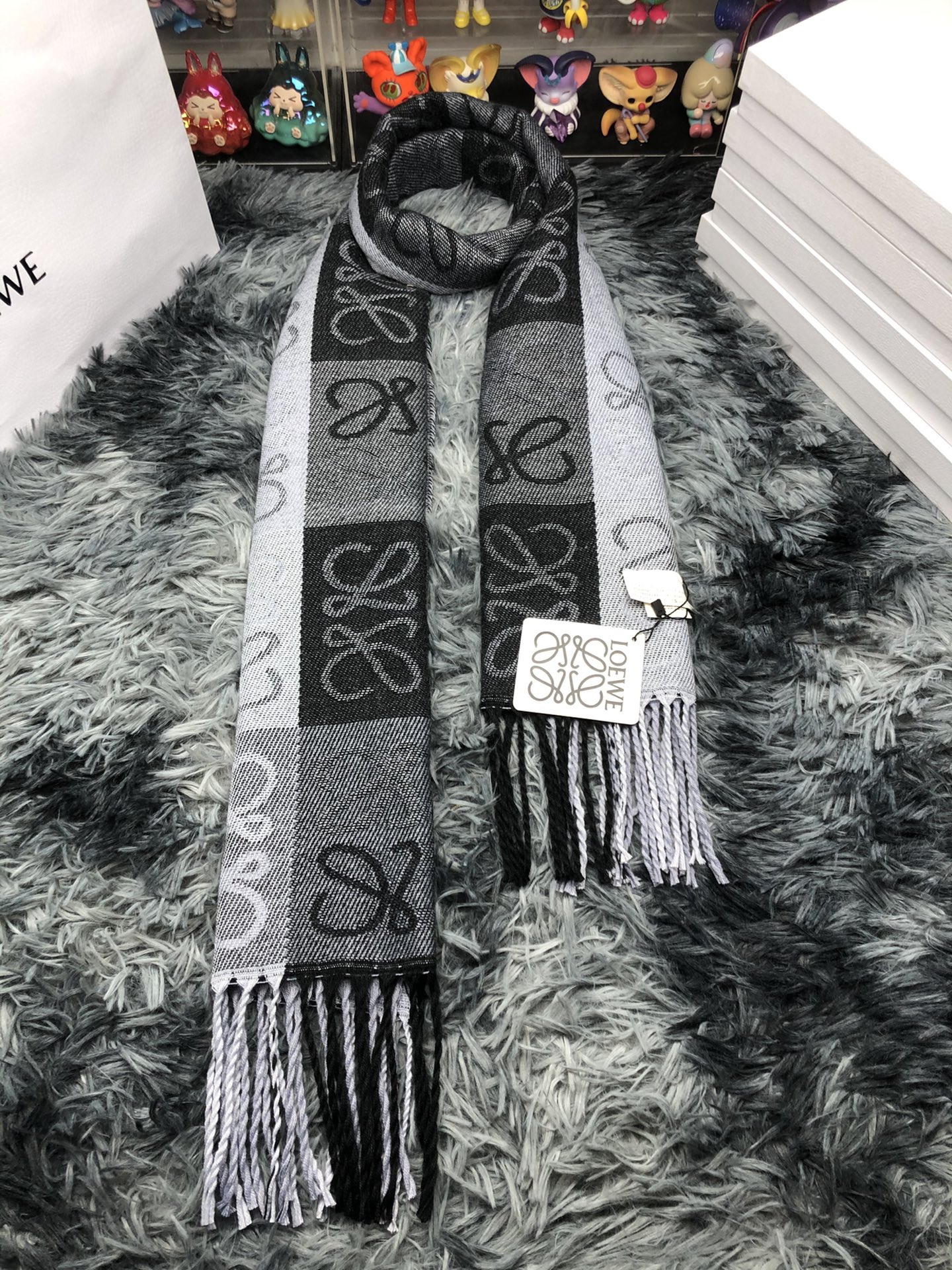 Loewe scarf