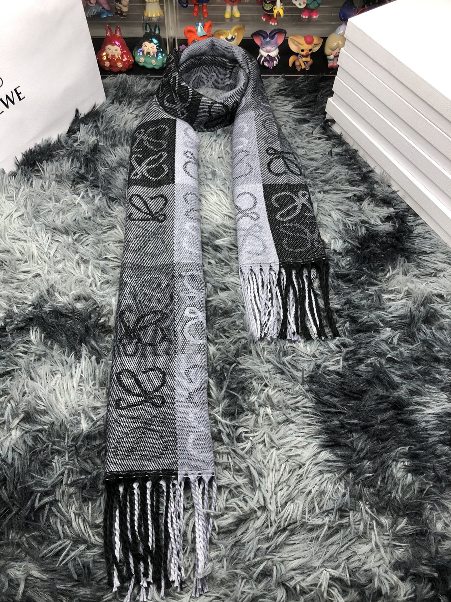 Loewe scarf