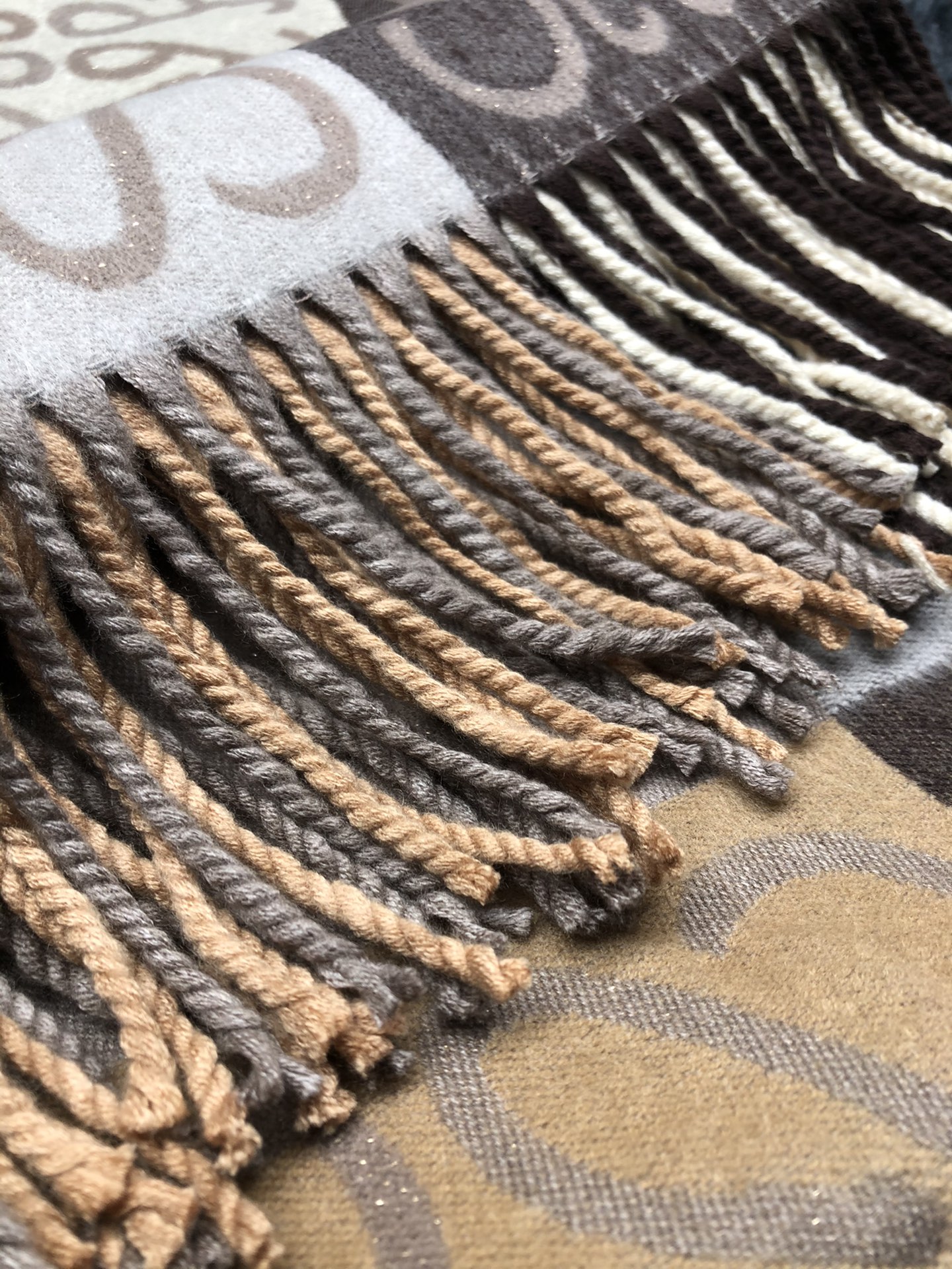 Loewe scarf