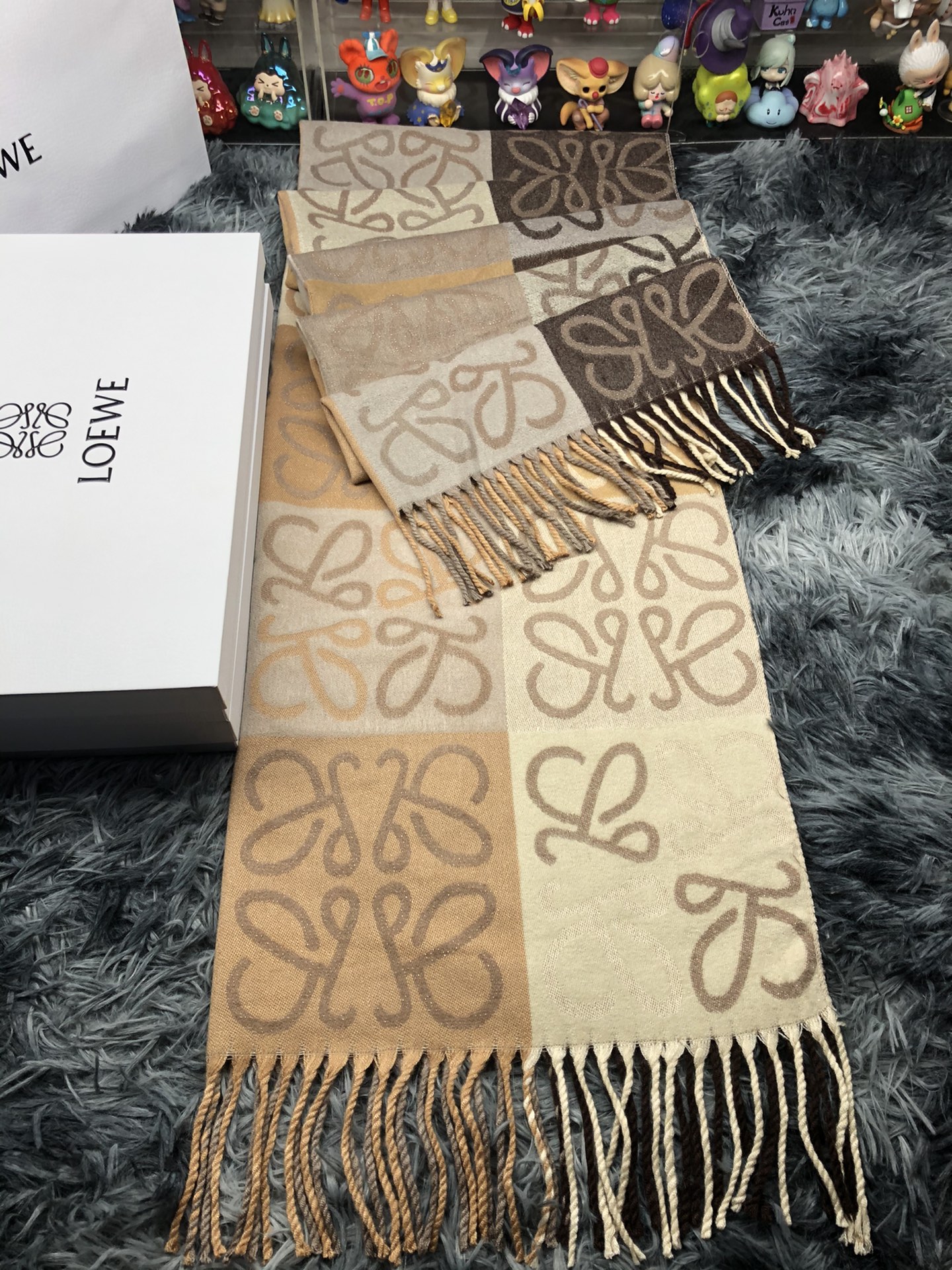 Loewe scarf