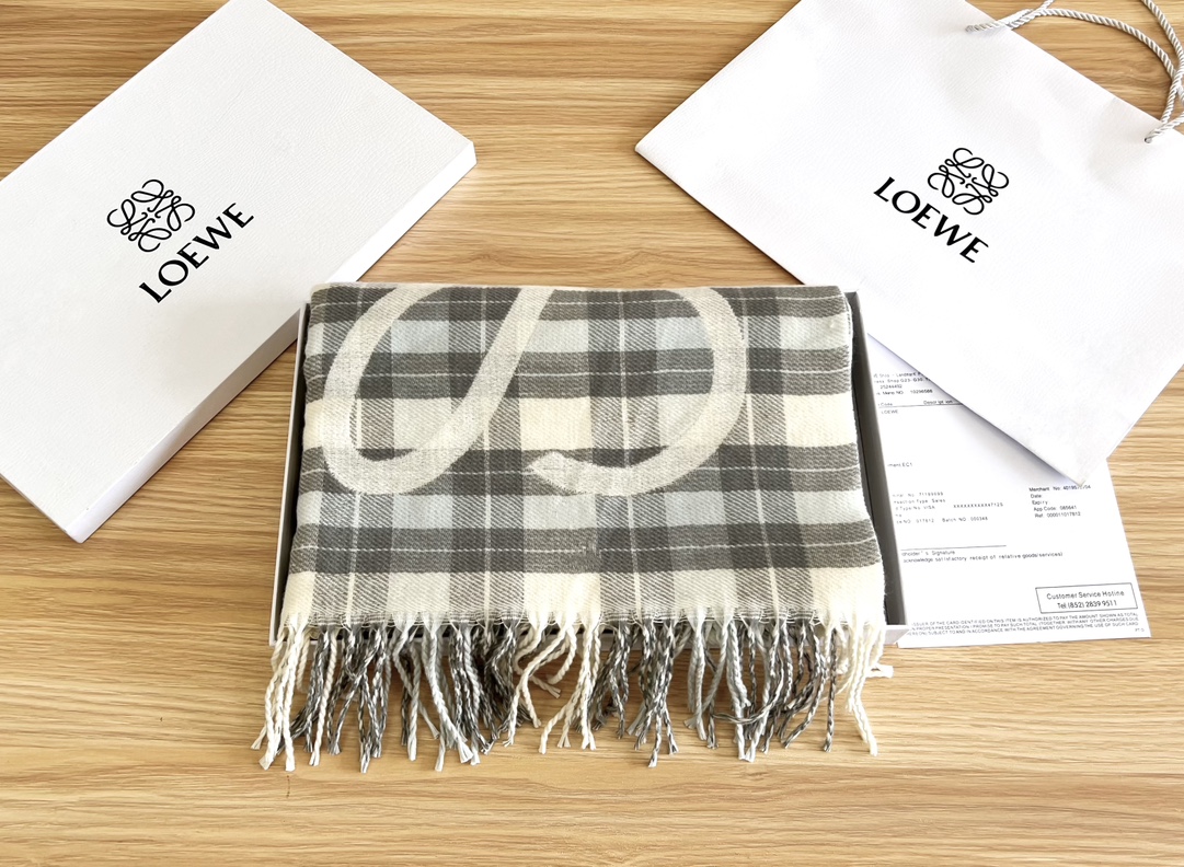 Loewe scarf