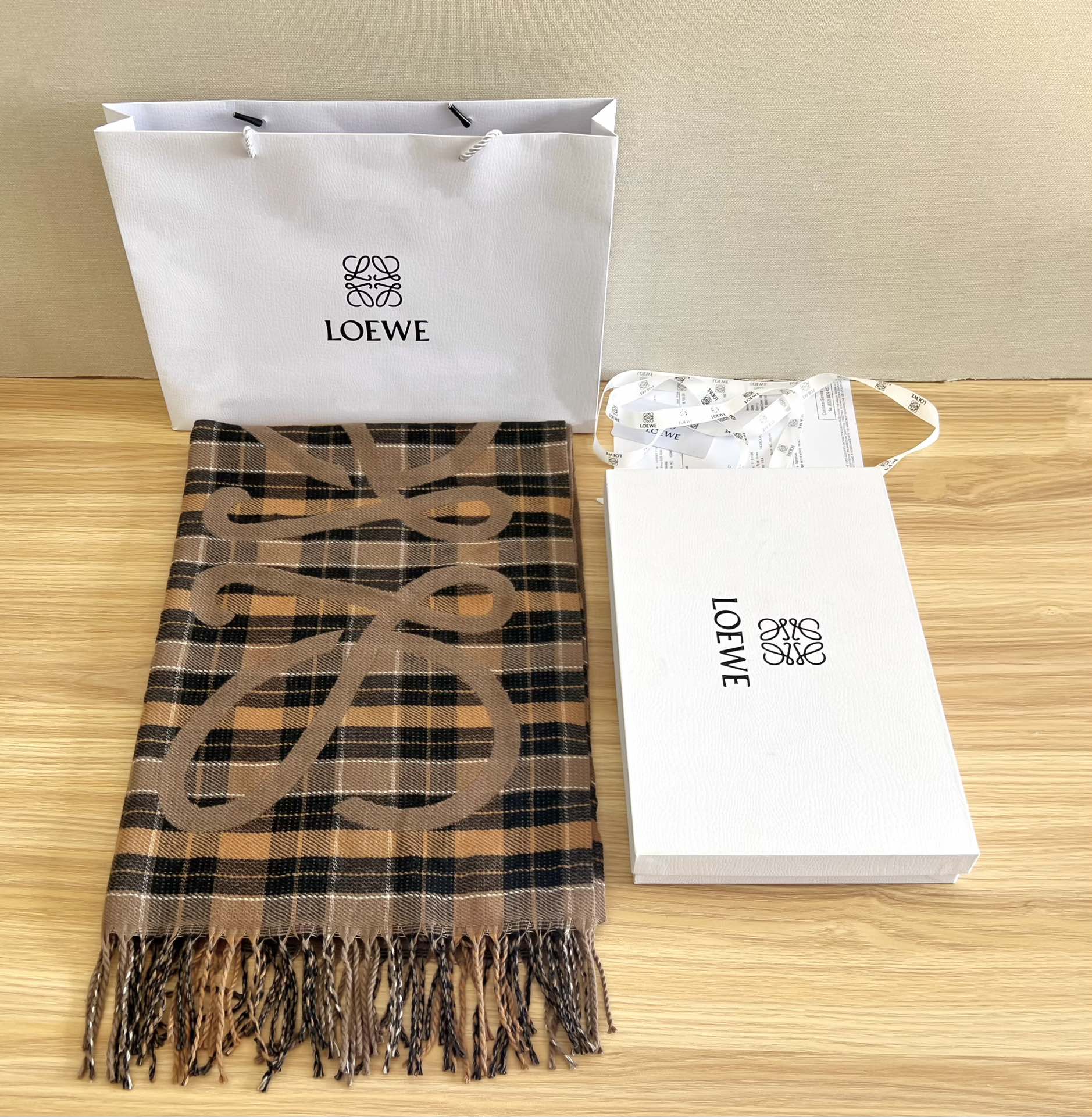 Loewe scarf