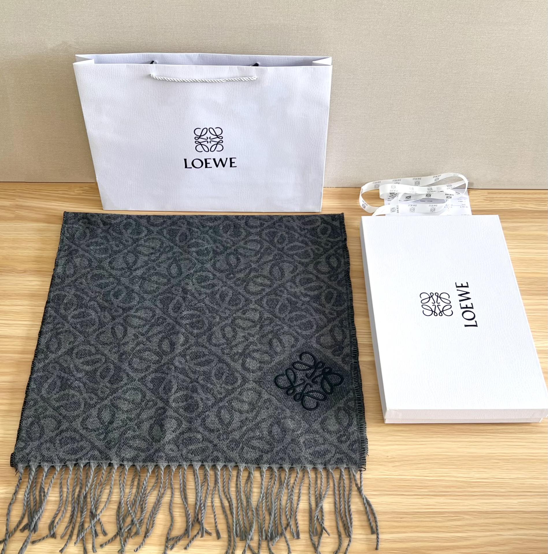 Loewe scarf