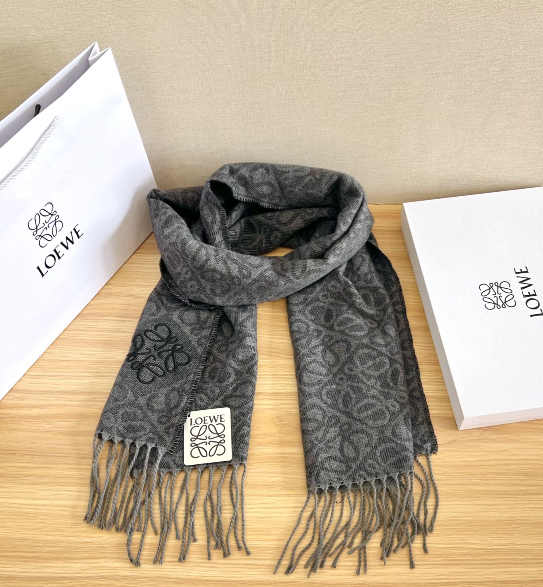 Loewe scarf