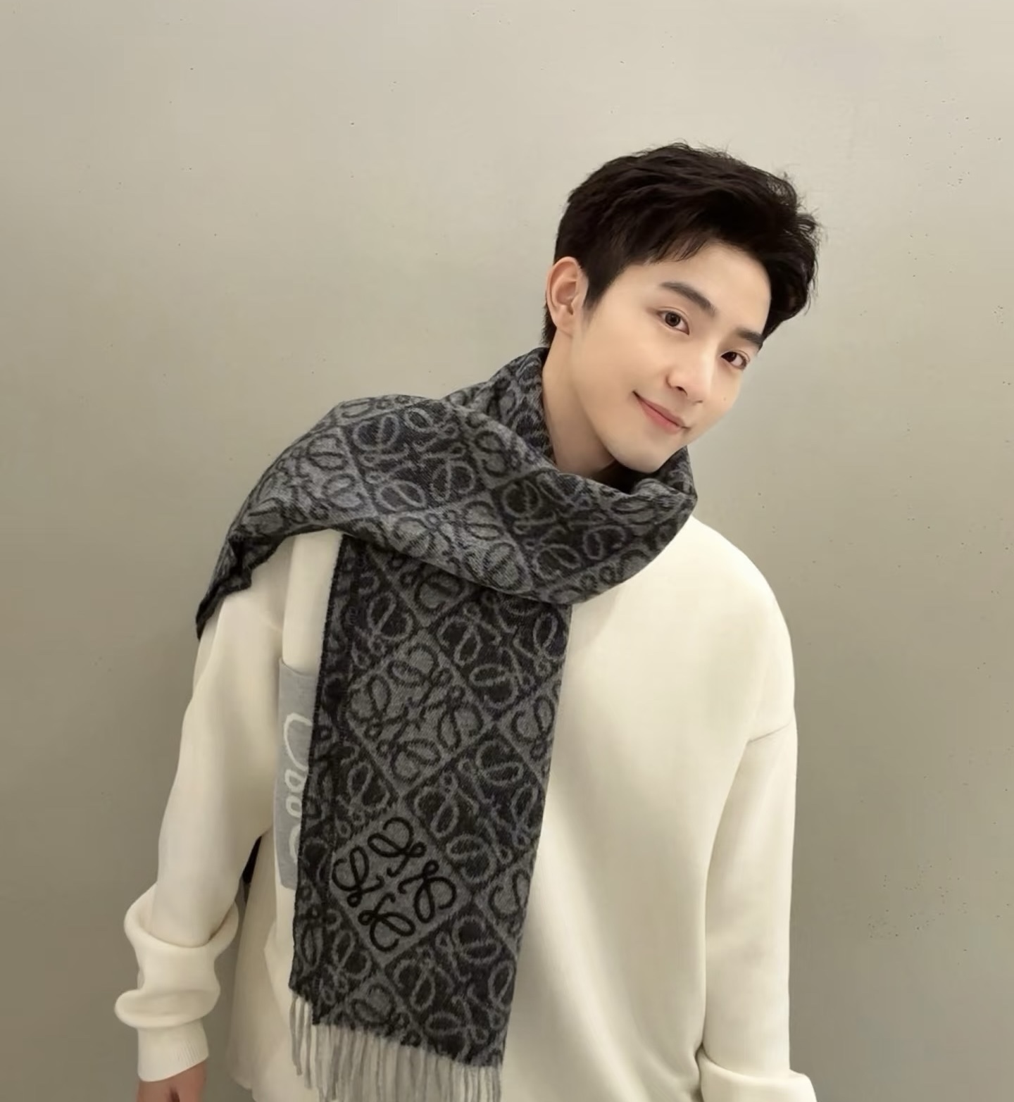 Loewe scarf