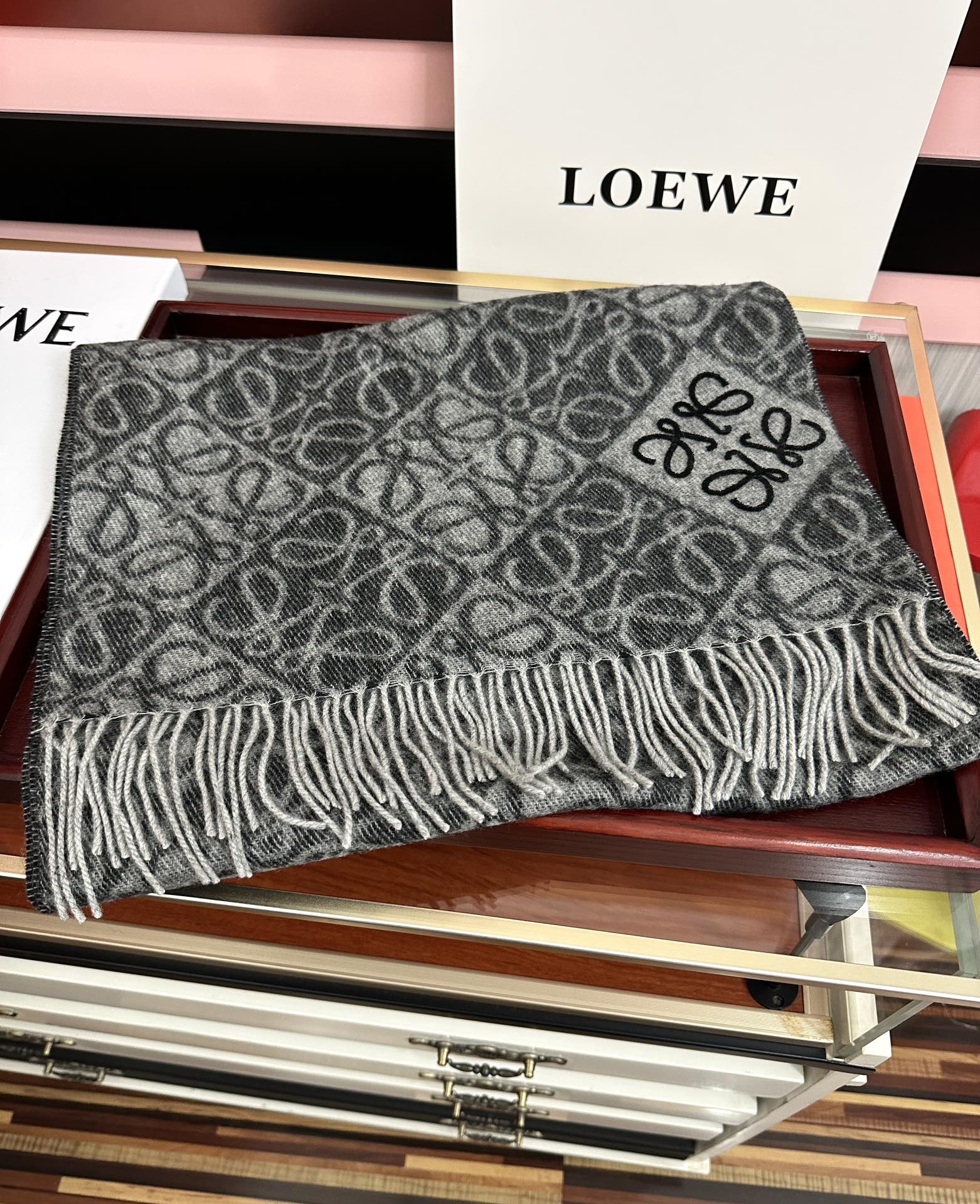 Loewe scarf