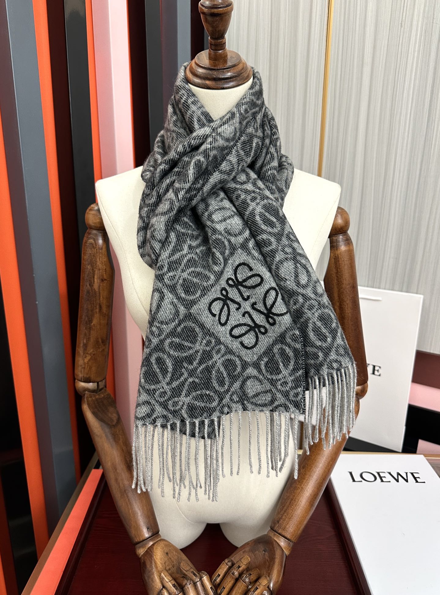 Loewe scarf