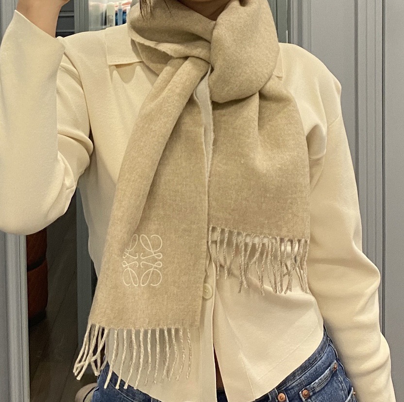 Loewe scarf
