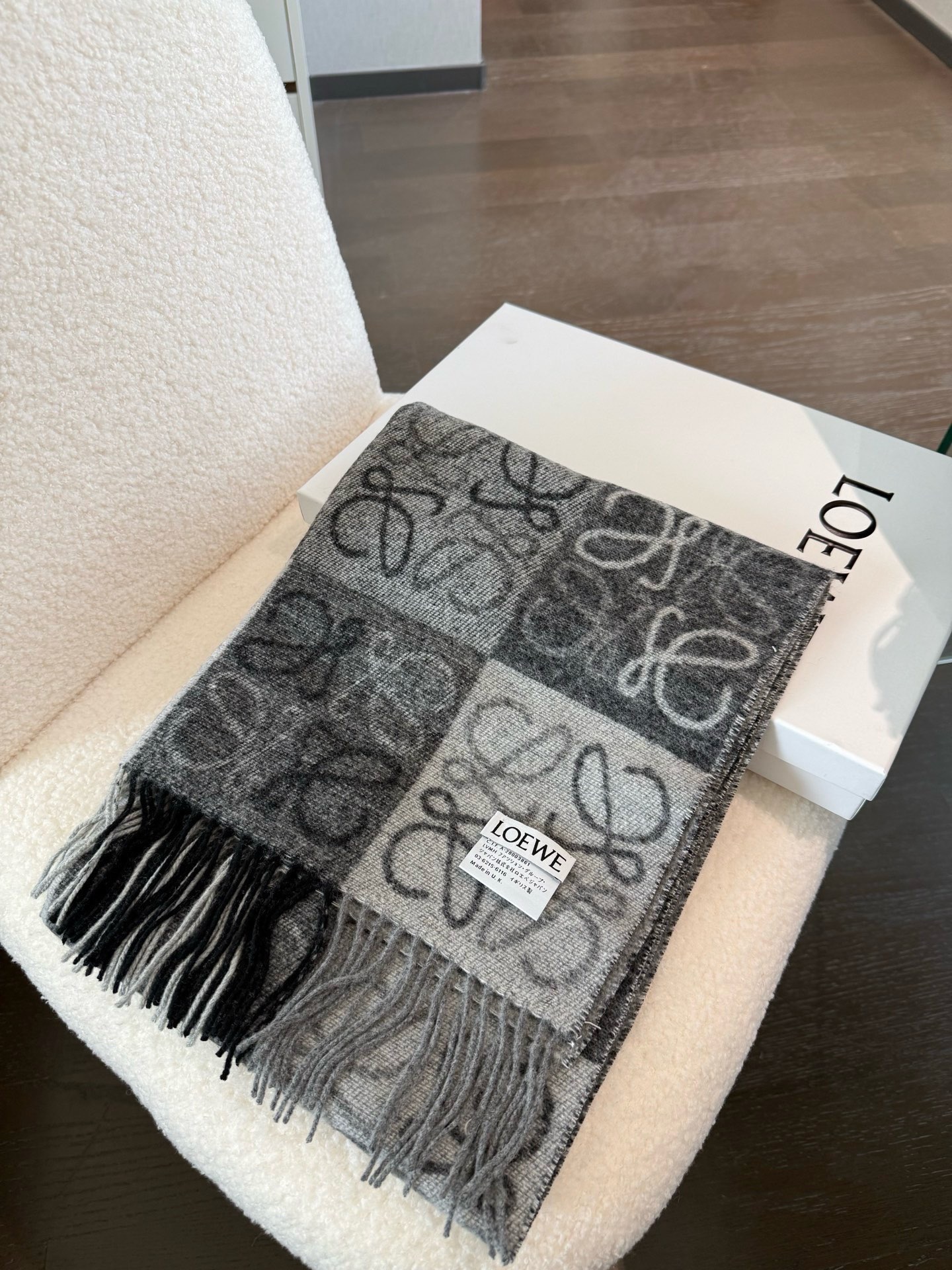 Loewe scarf