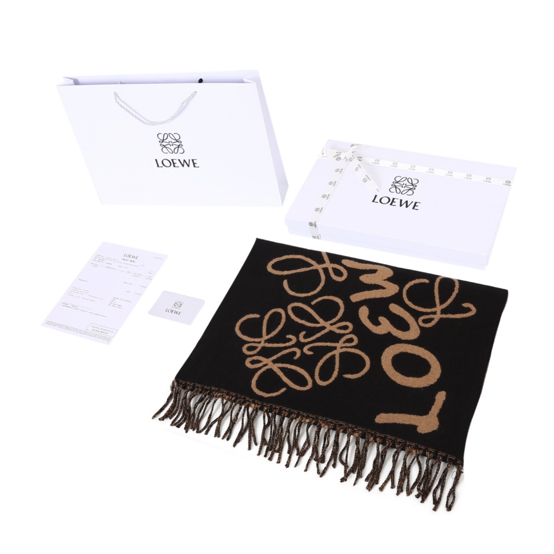 Loewe scarf