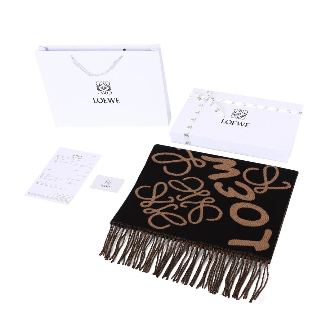 Loewe scarf