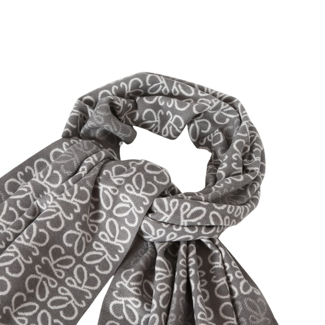 Loewe scarf