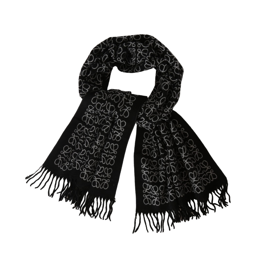 Loewe scarf