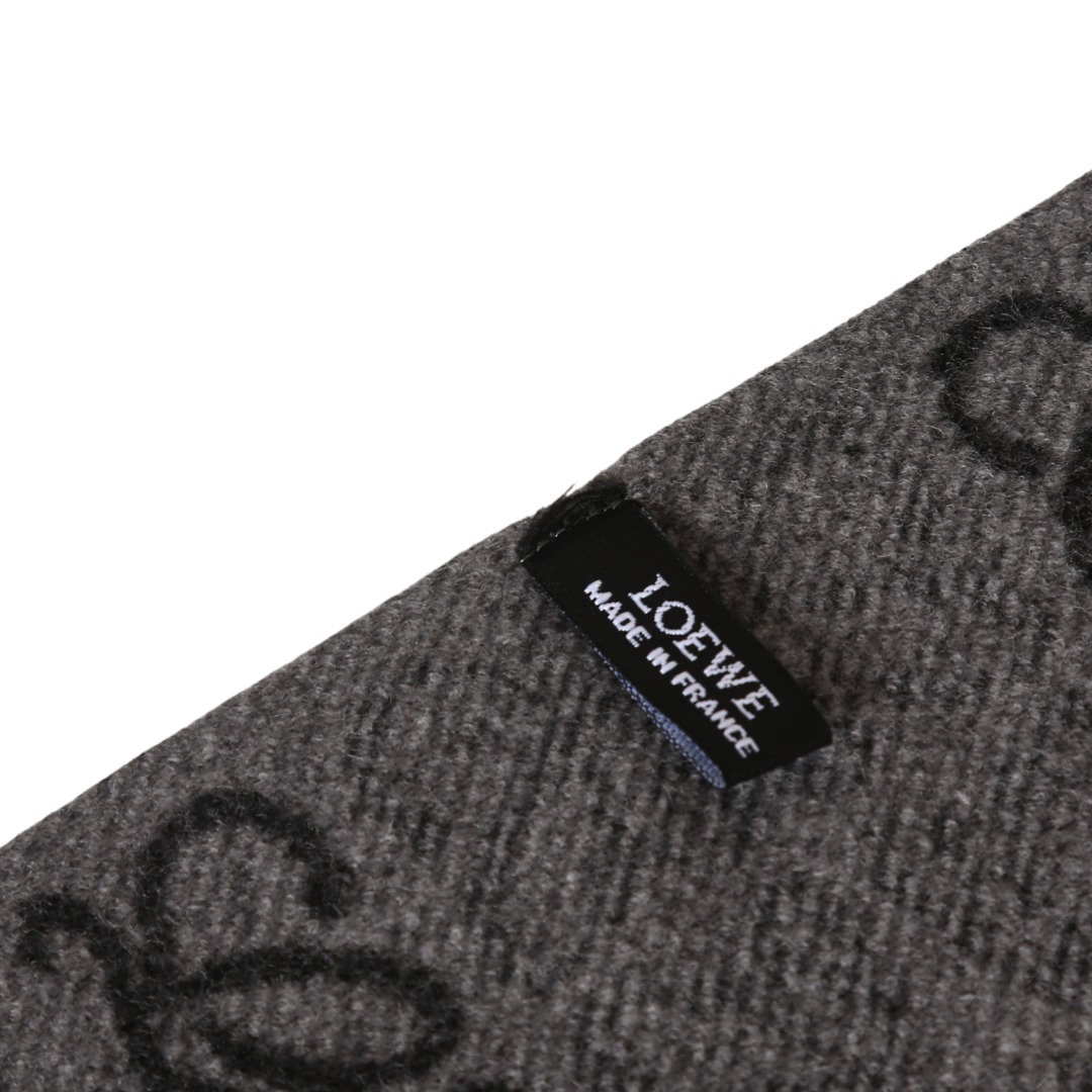 Loewe scarf