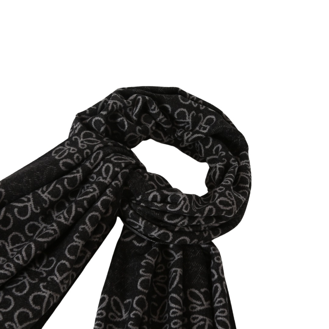 Loewe scarf