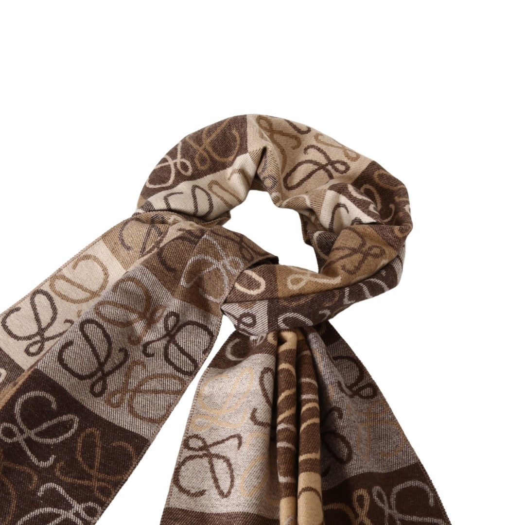 Loewe scarf