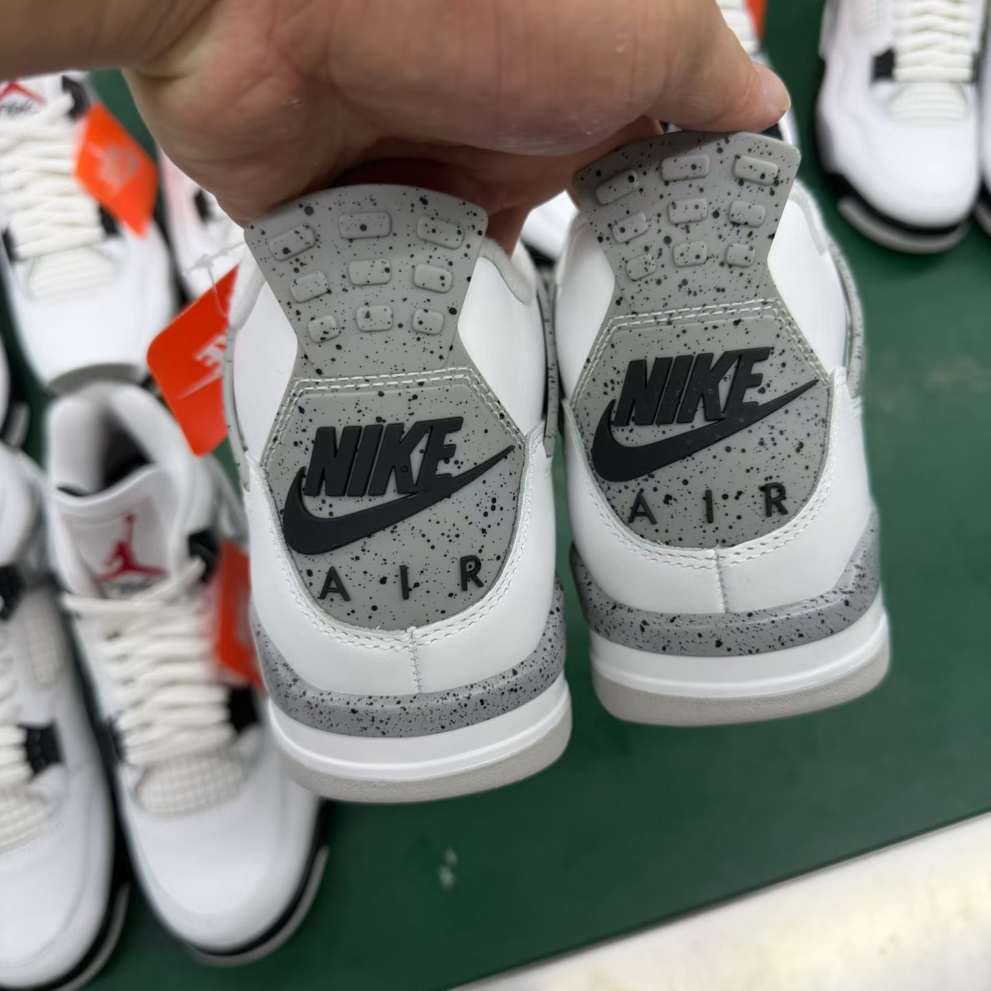 Air Jordan 4