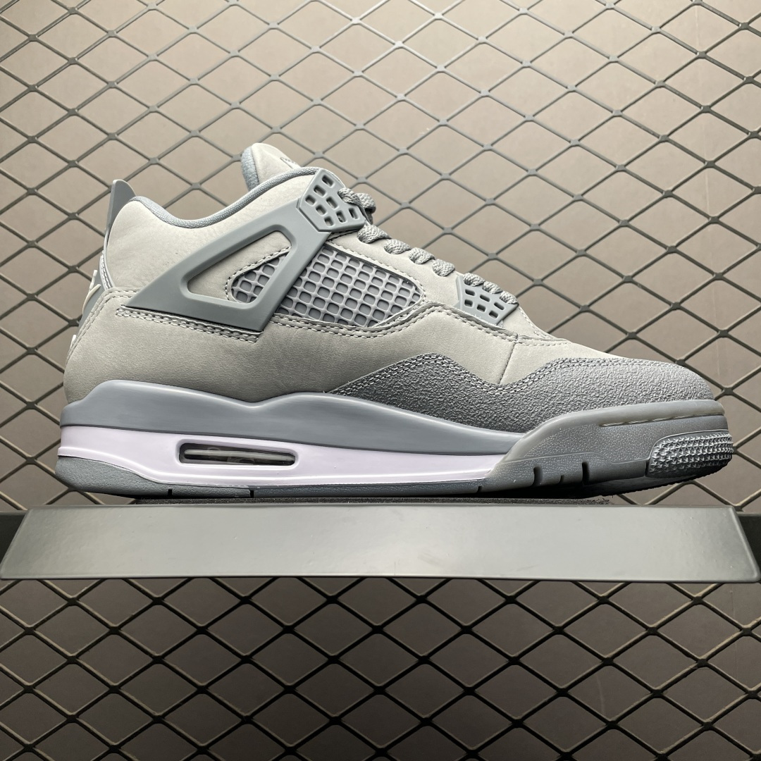 Air Jordan 4