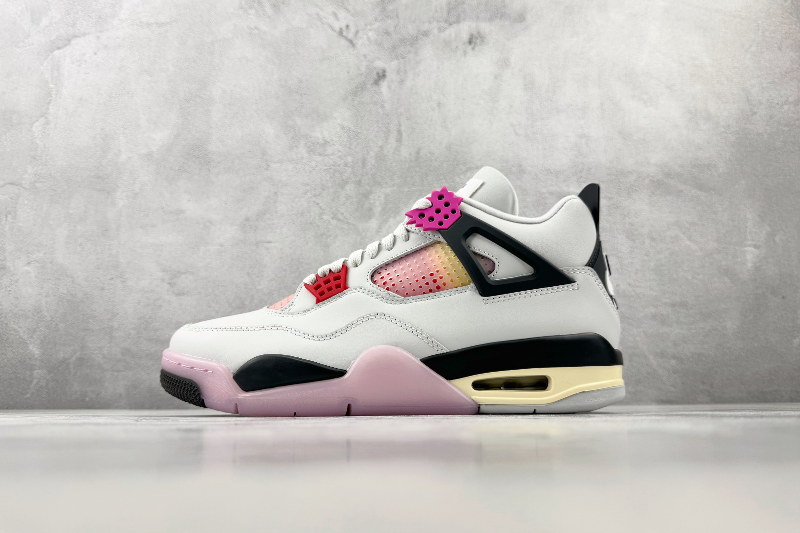 Air Jordan 4