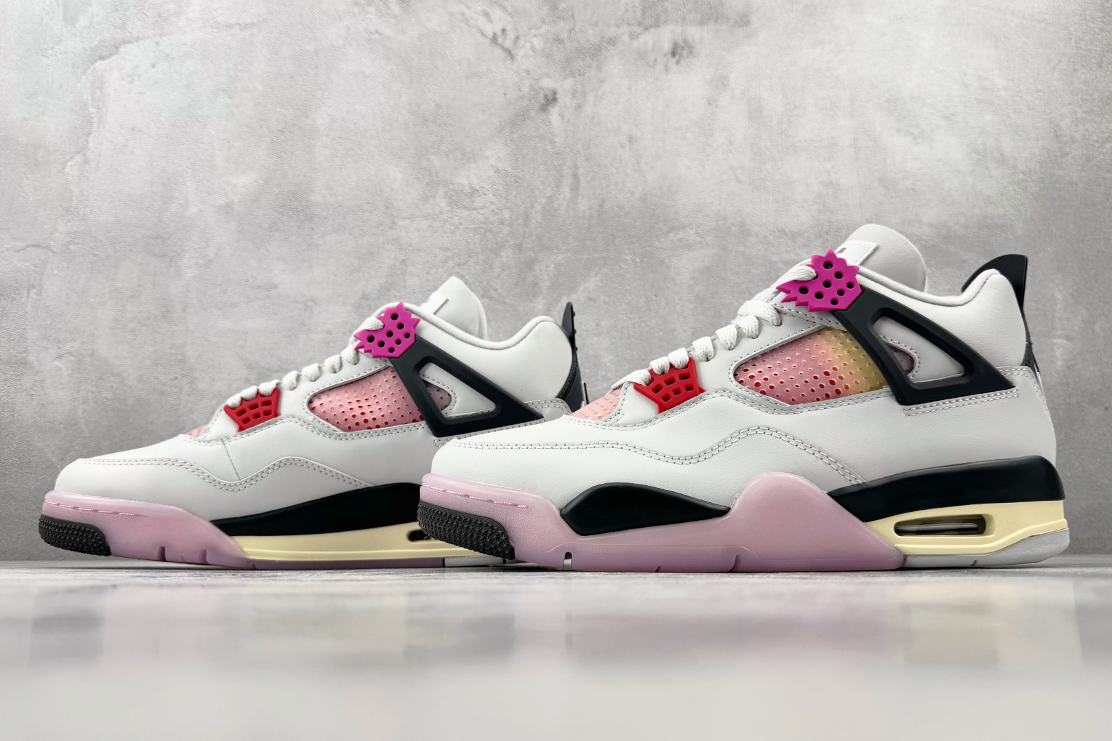 Air Jordan 4
