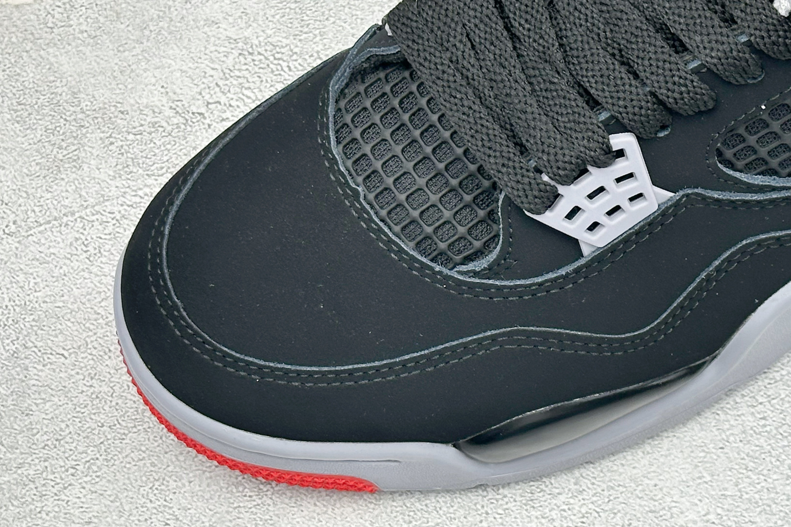 Air Jordan 4