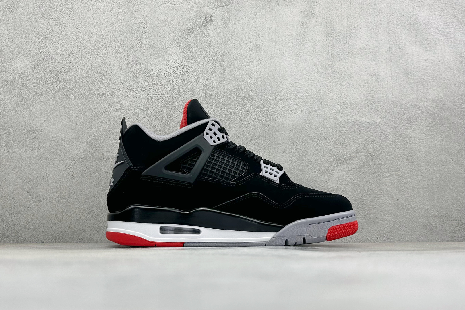 Air Jordan 4