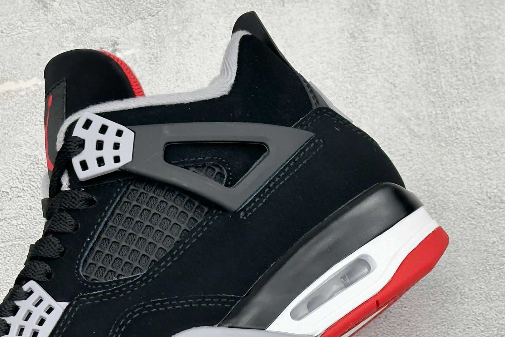 Air Jordan 4