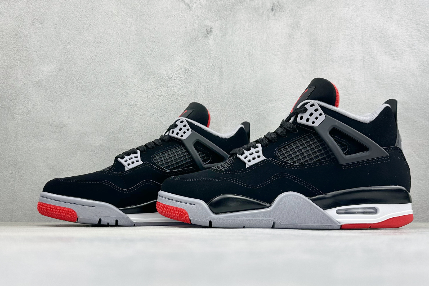 Air Jordan 4