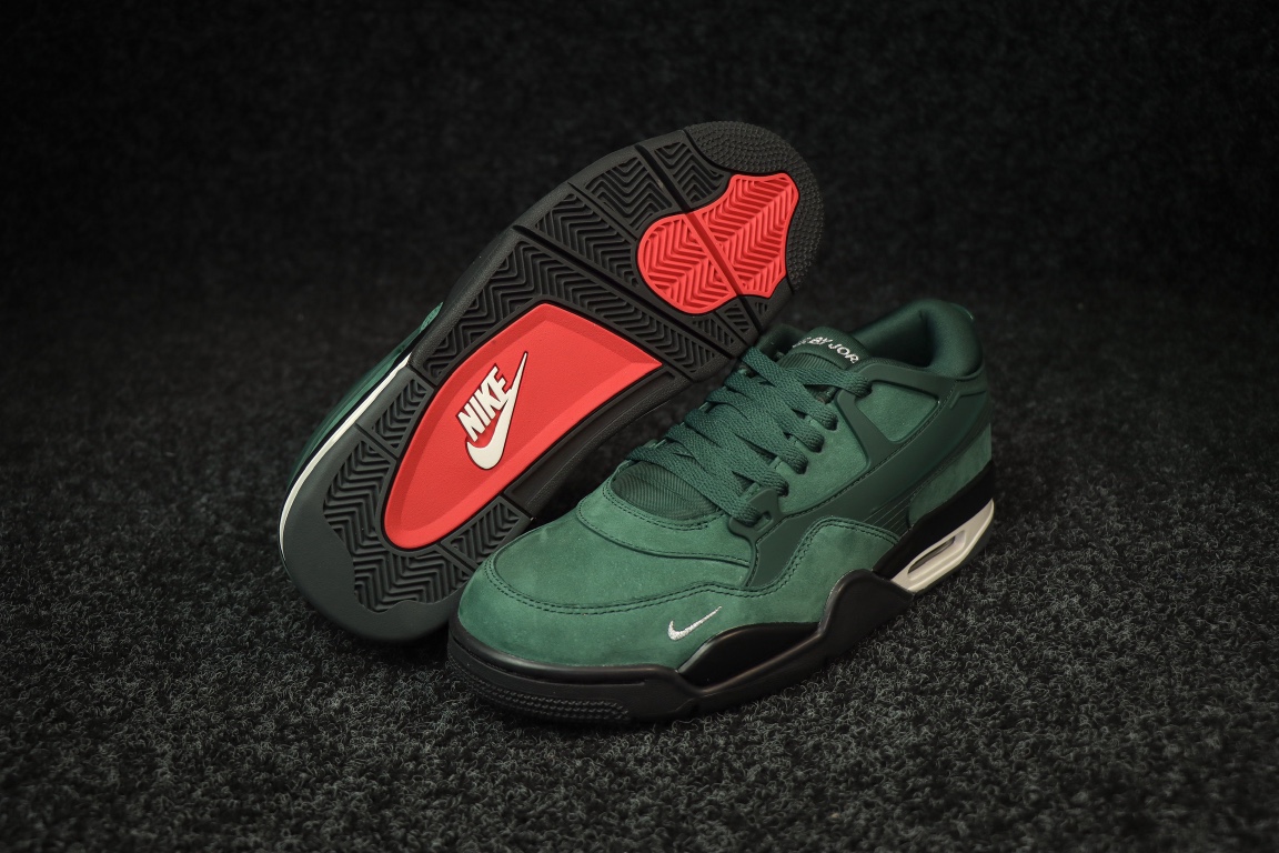 Air Jordan 4