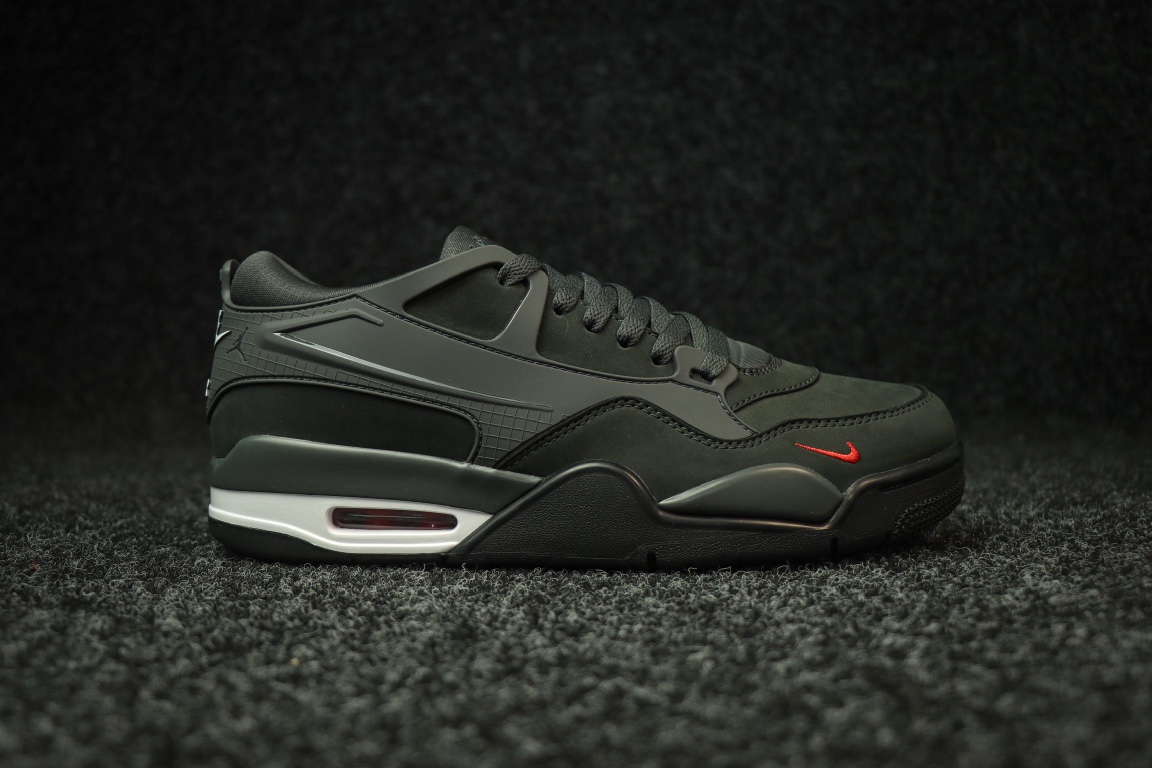 Air Jordan 4