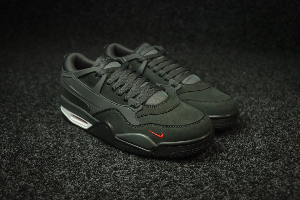 Air Jordan 4