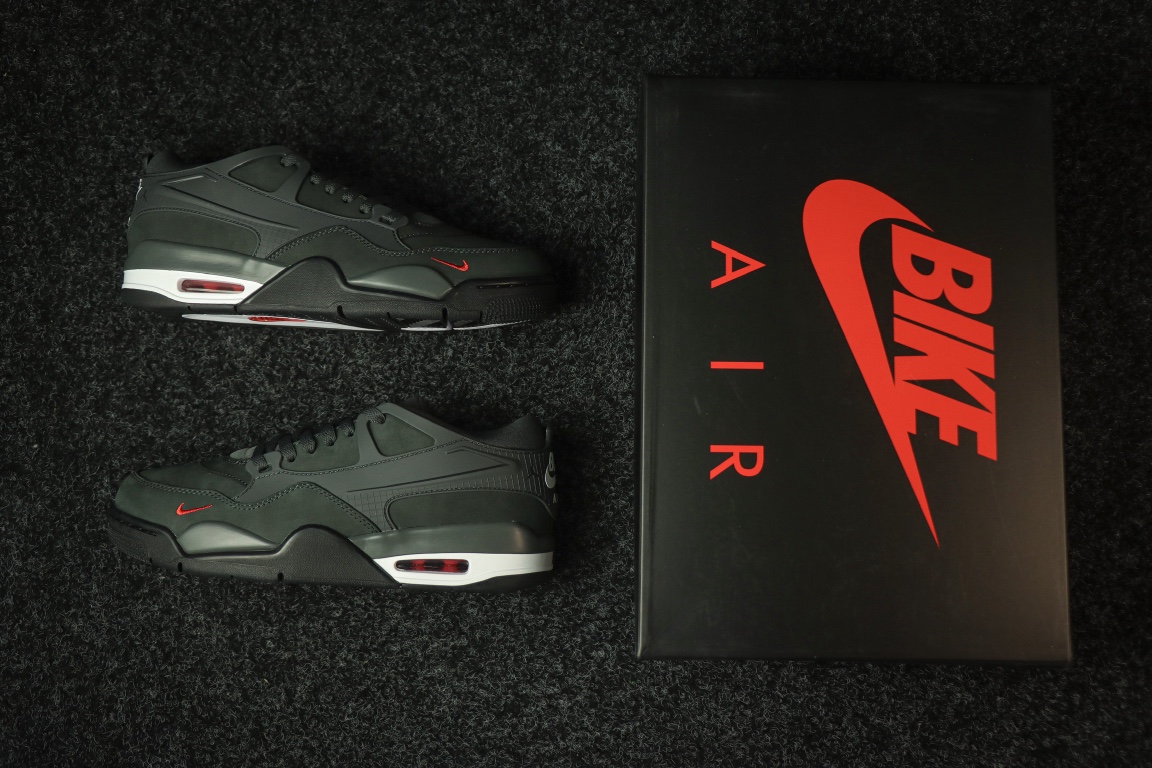 Air Jordan 4