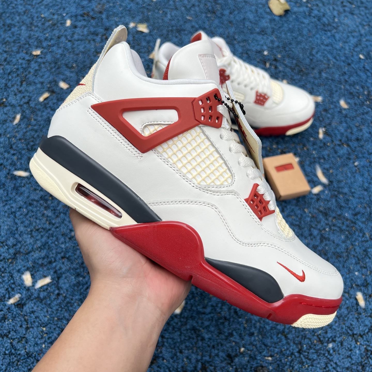 Air Jordan 4