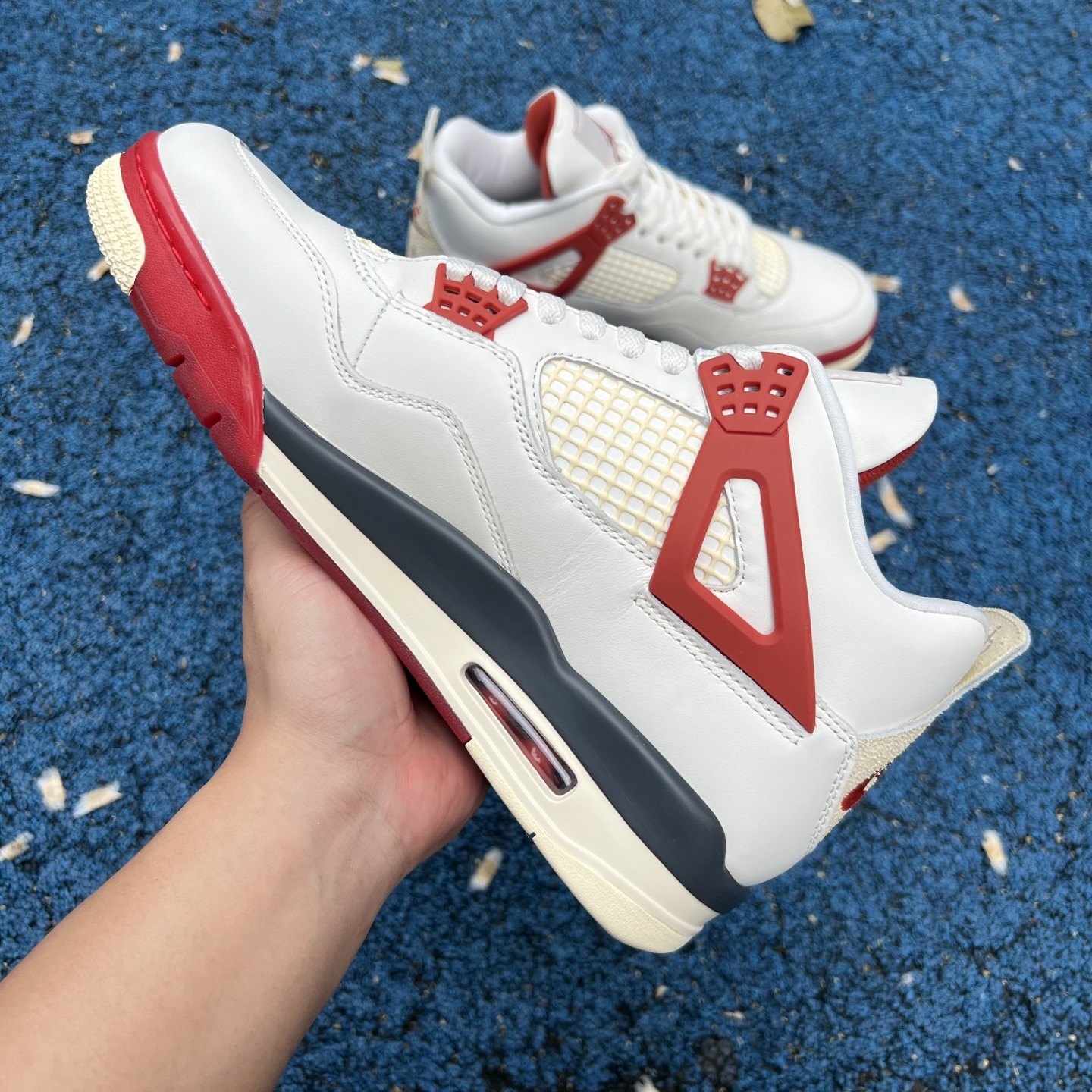 Air Jordan 4