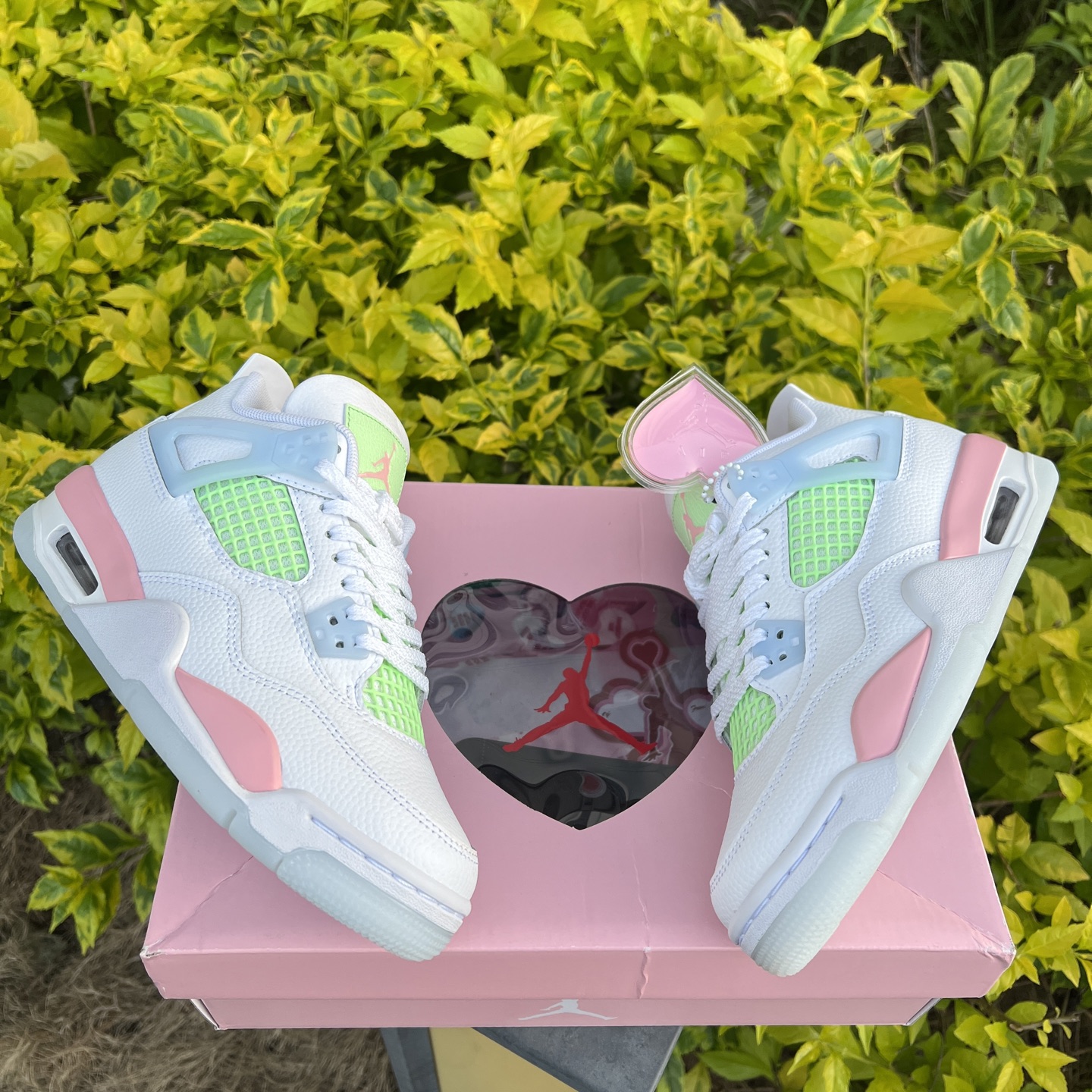 Air Jordan 4