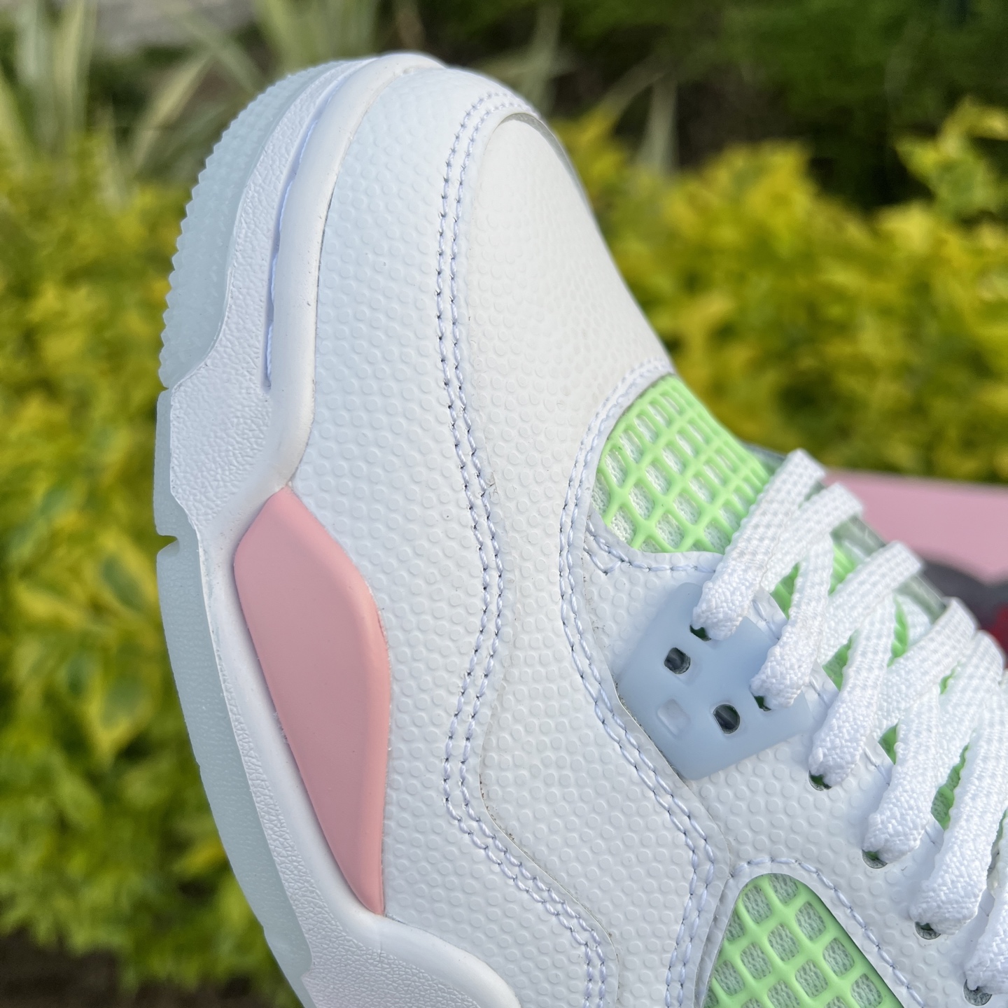 Air Jordan 4