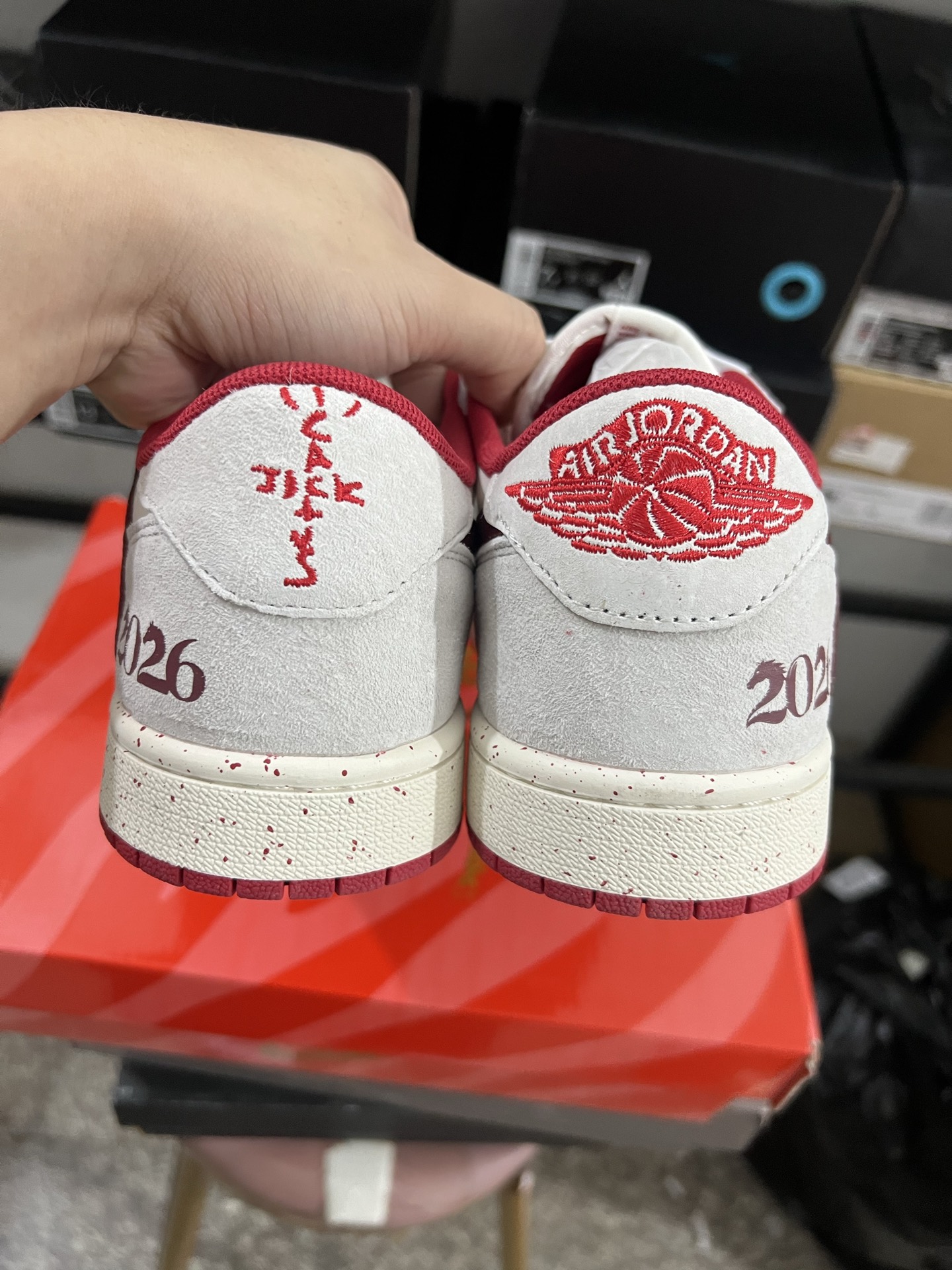 Air Jordan 4