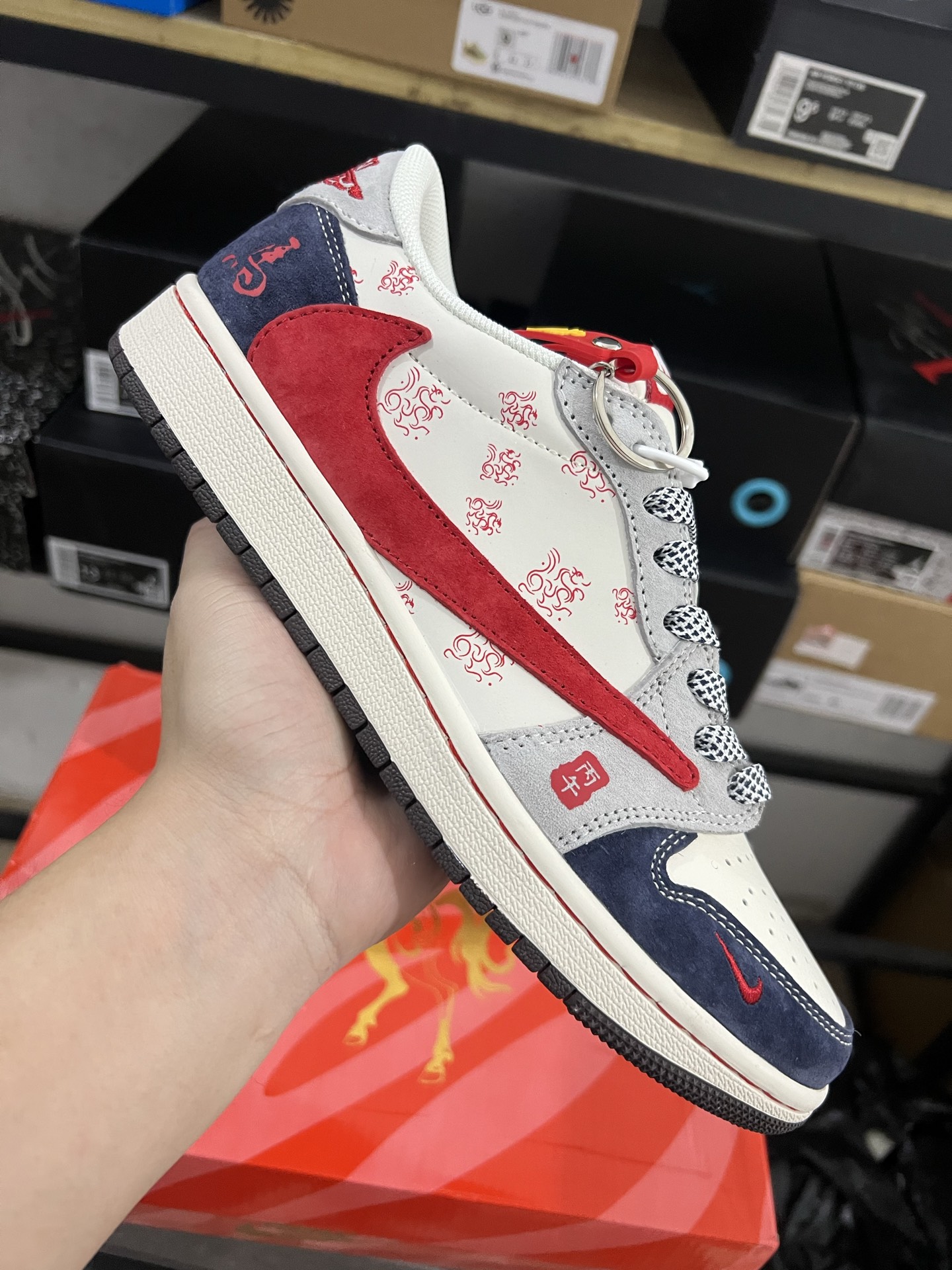 Air Jordan 4