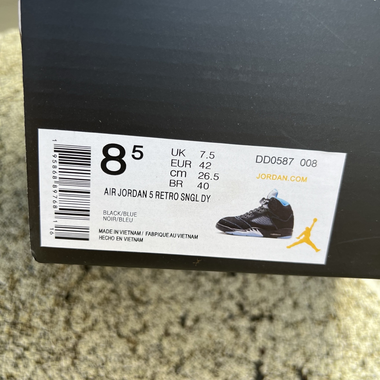 Air Jordan 4
