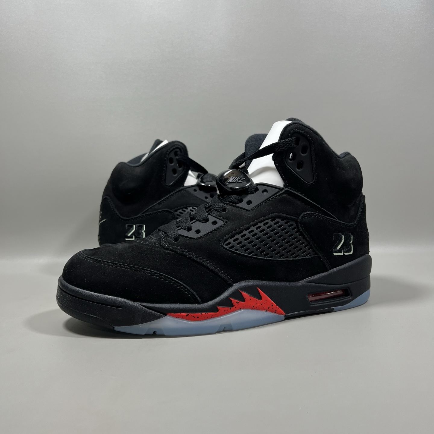 Air Jordan 4