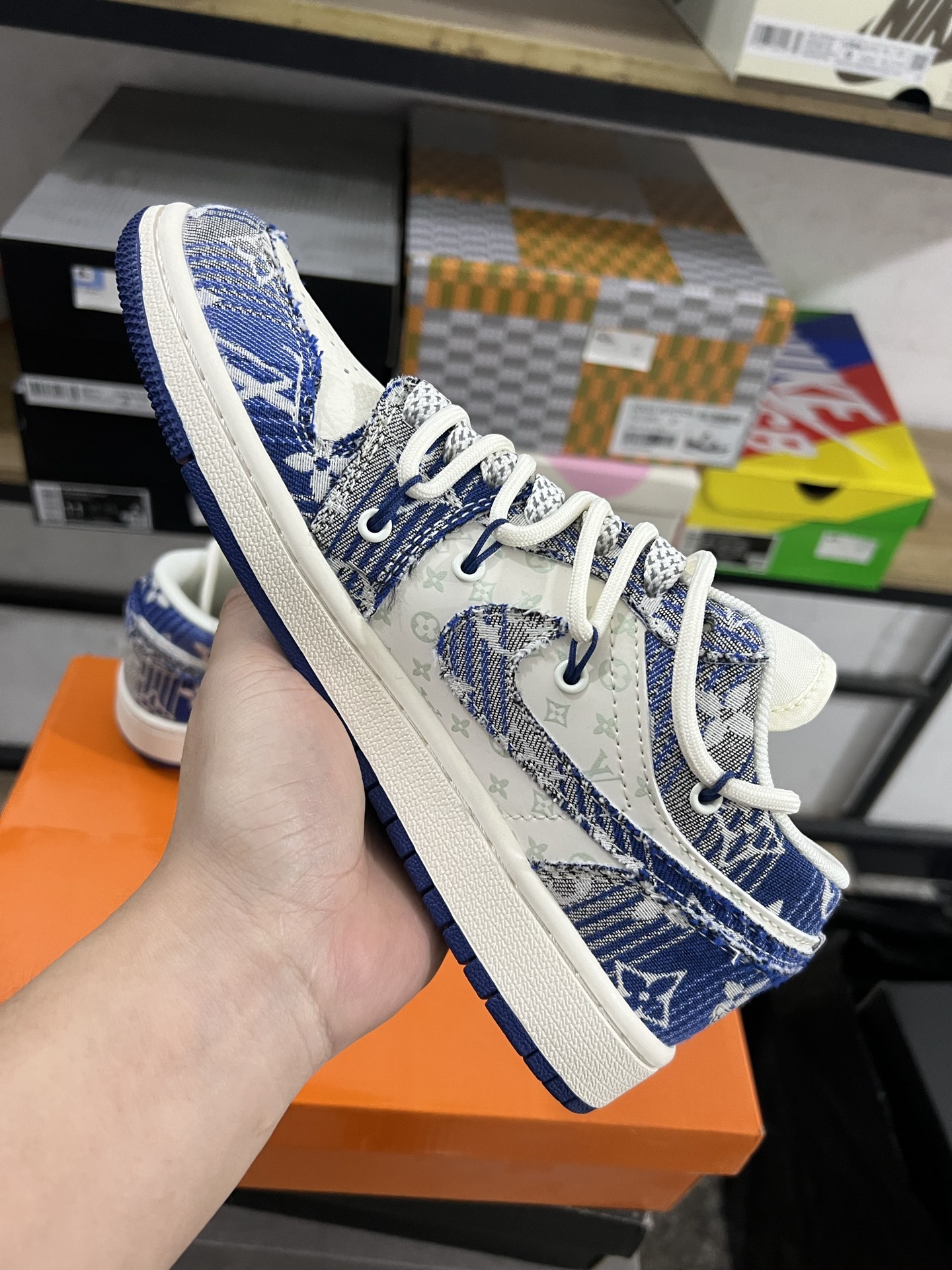 Air Jordan 4