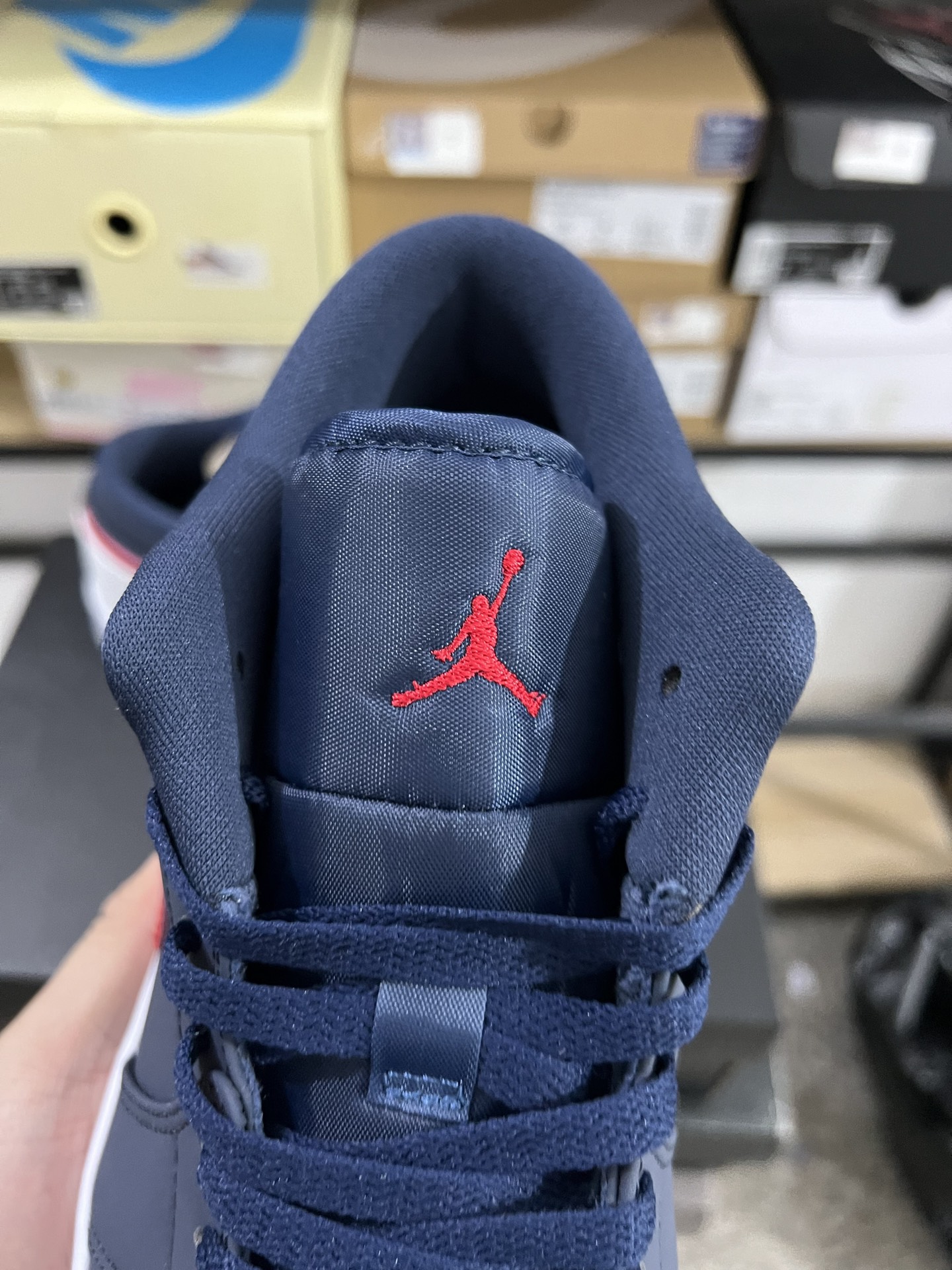 Air Jordan 4