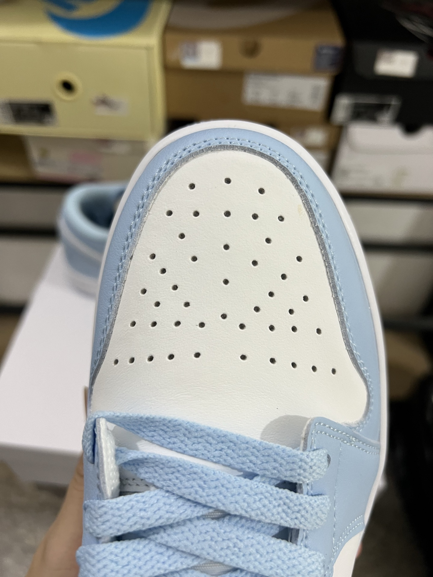 Air Jordan 4