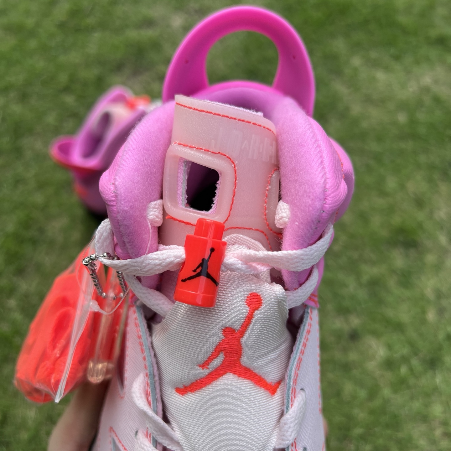 Air Jordan 4