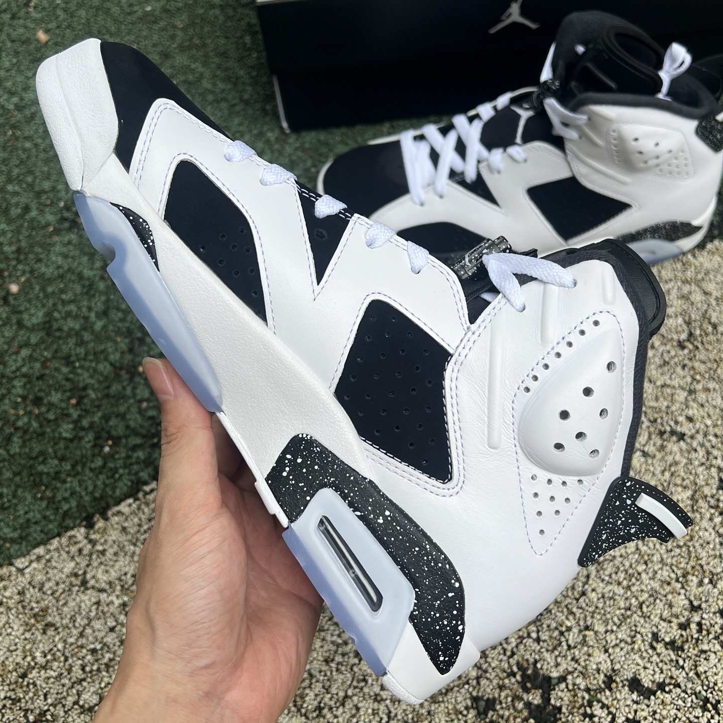 Air Jordan 4