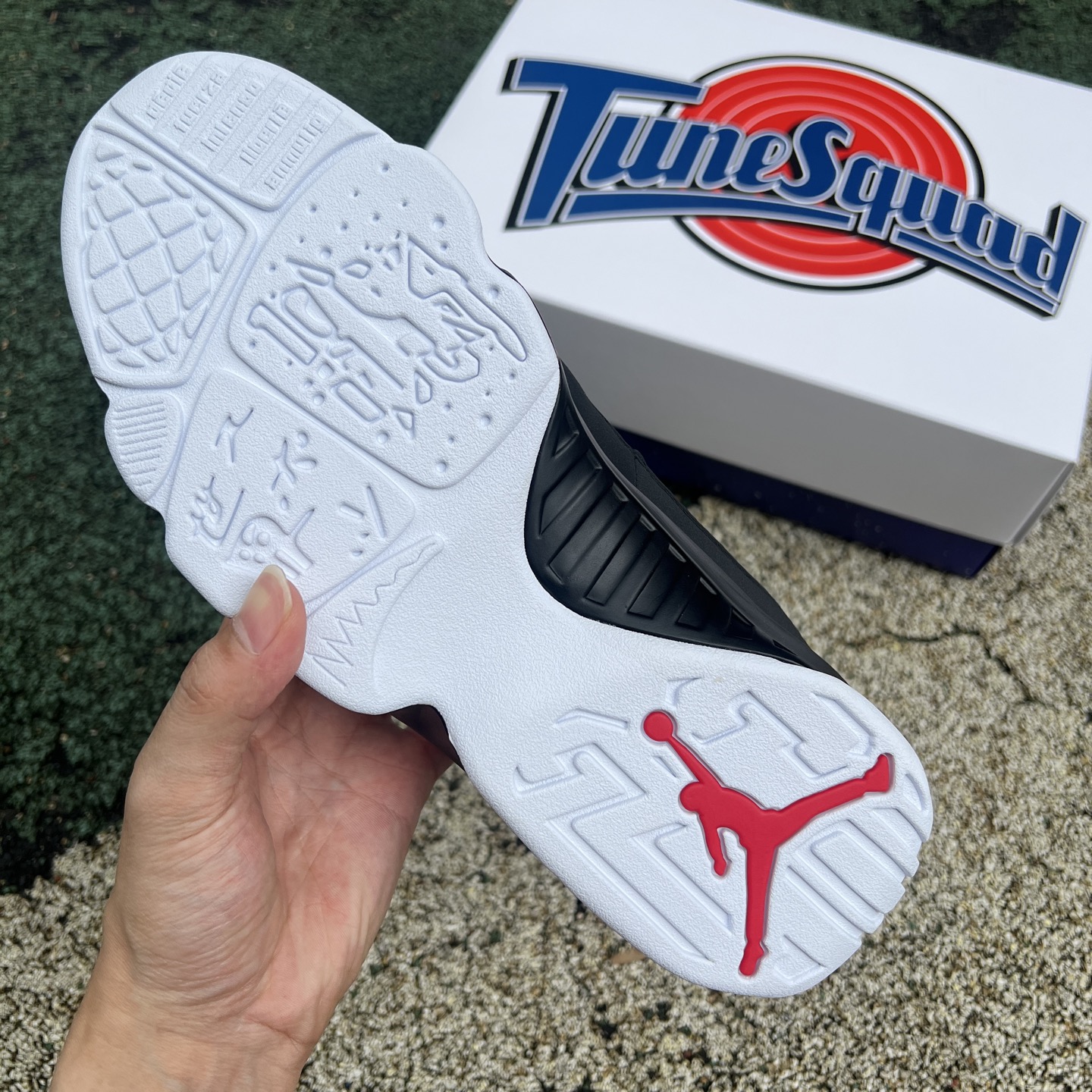 Air Jordan 4