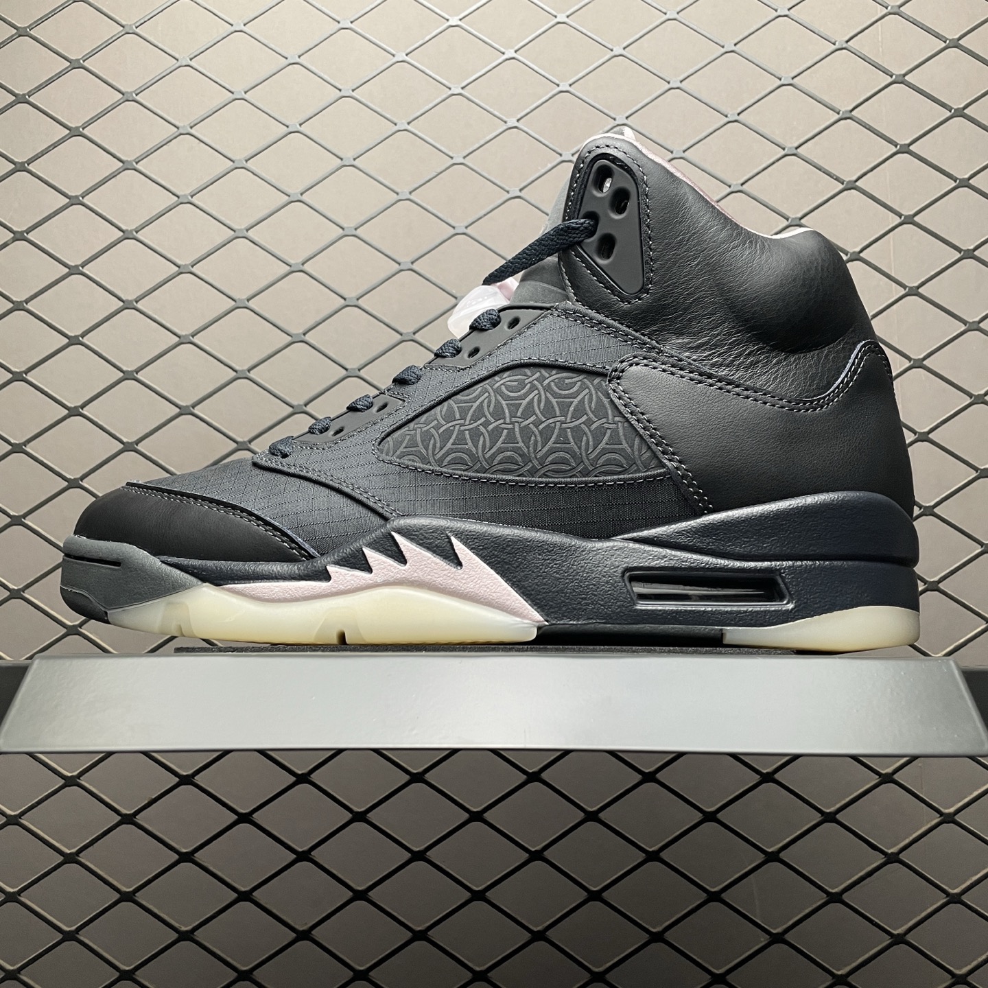 Air Jordan 4
